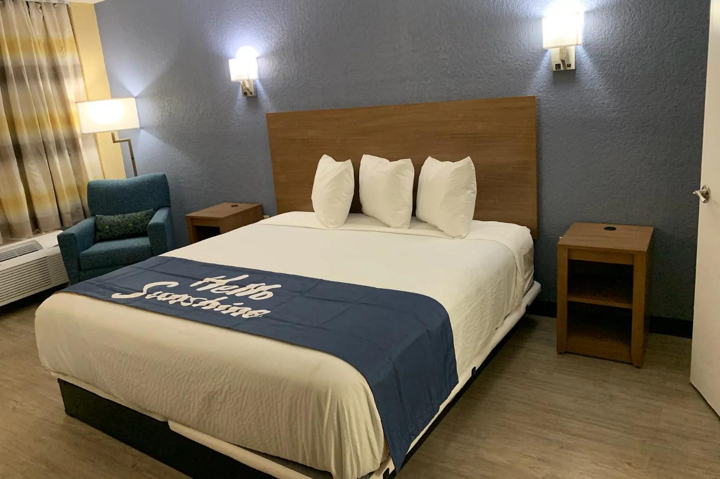 Days Inn By Wyndham Apopka/Orlando Εξωτερικό φωτογραφία