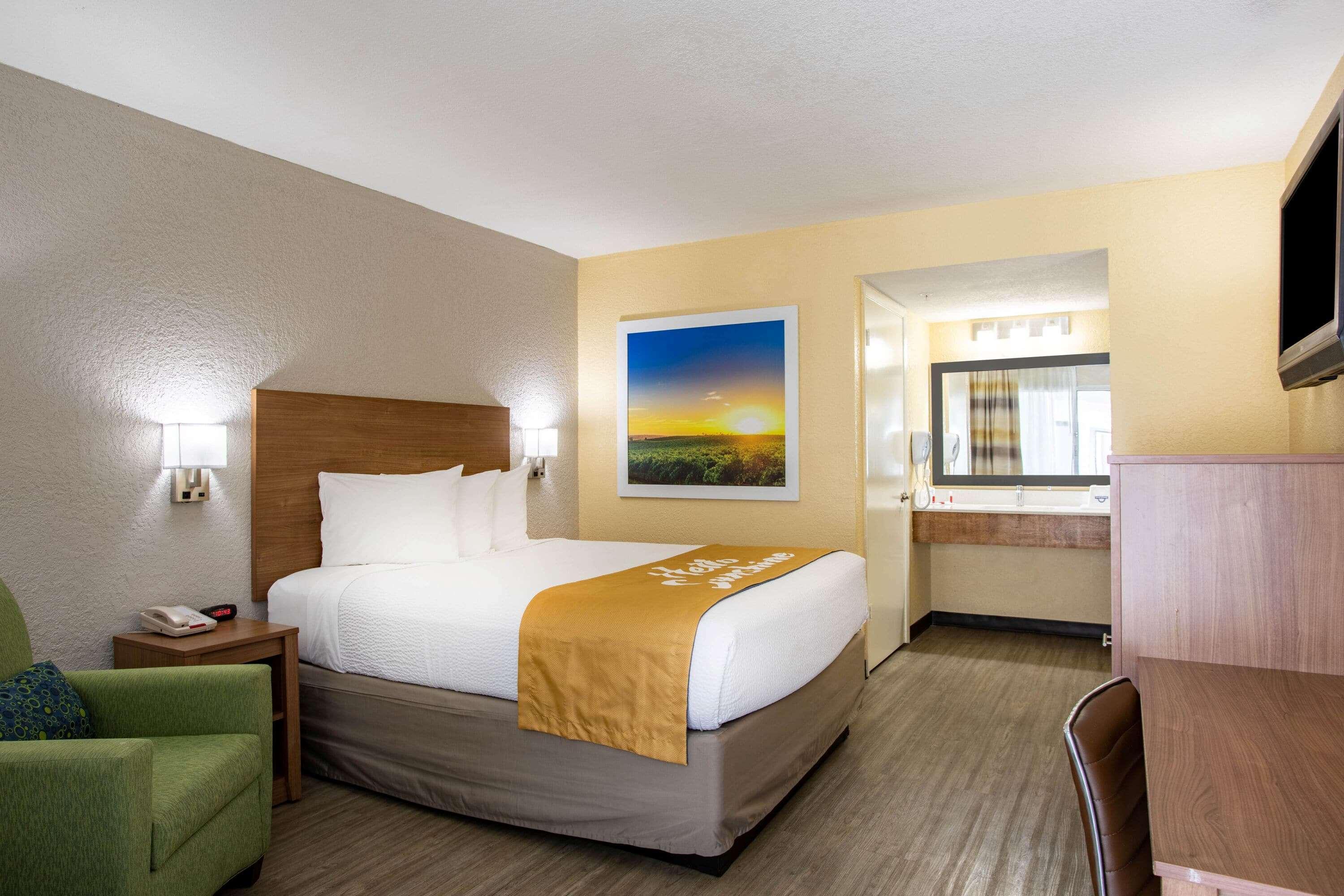 Days Inn By Wyndham Apopka/Orlando Εξωτερικό φωτογραφία