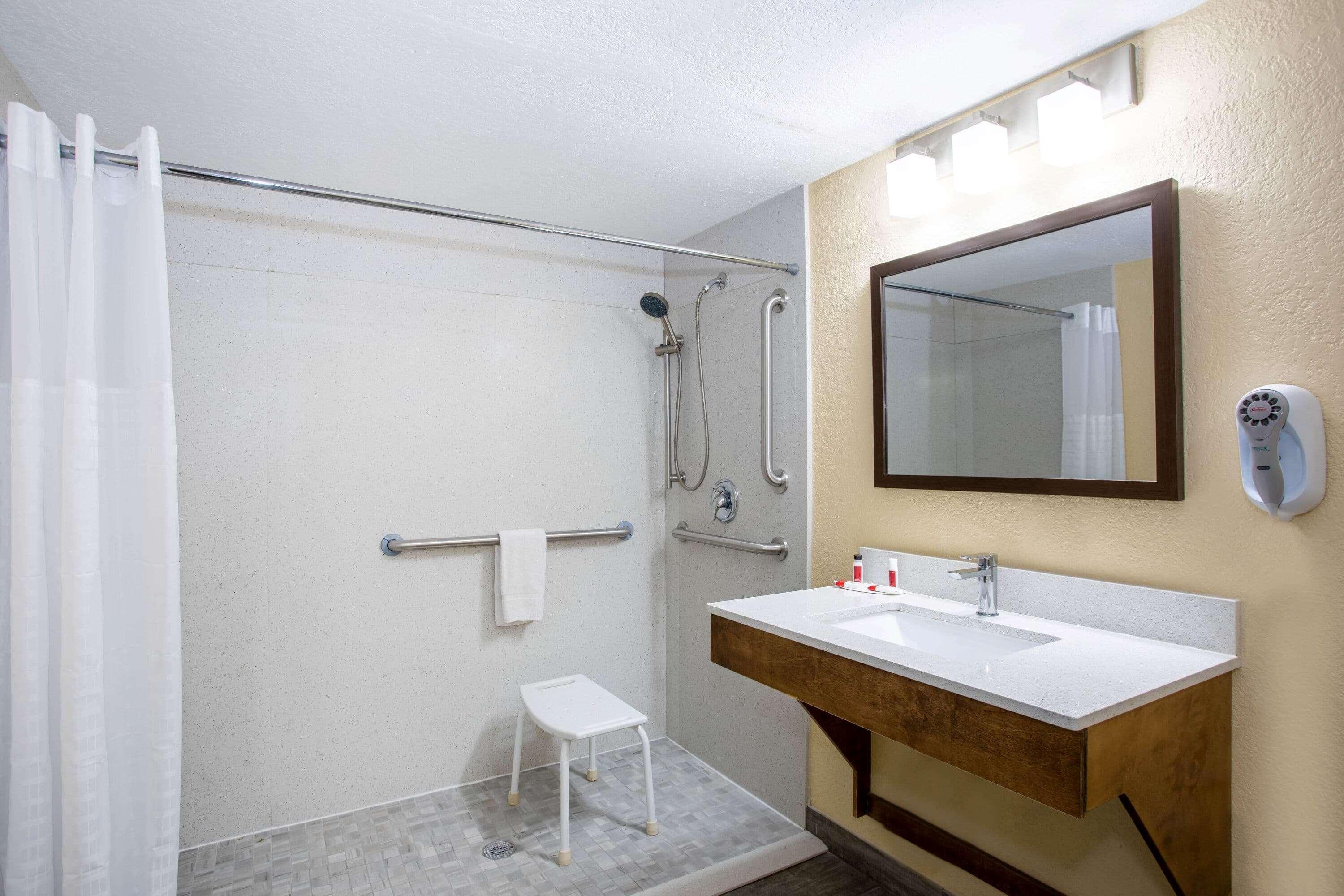 Days Inn By Wyndham Apopka/Orlando Εξωτερικό φωτογραφία